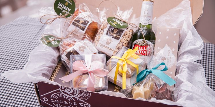 Curitiba na Caixa: receba experiências deliciosas em casa todo mês