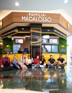 Família Madalosso inaugura nova unidade