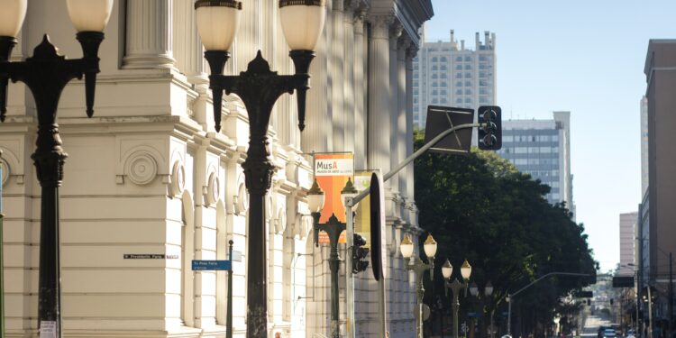 Rota Turística Arquitetônica em Curitiba