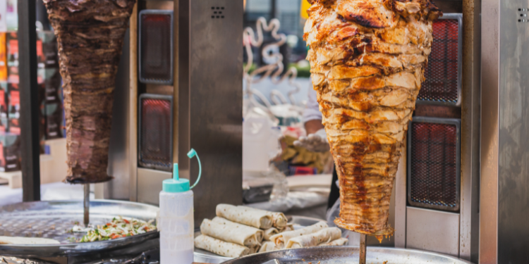 Onde comer shawarma em Curitiba: confira 6 lugares