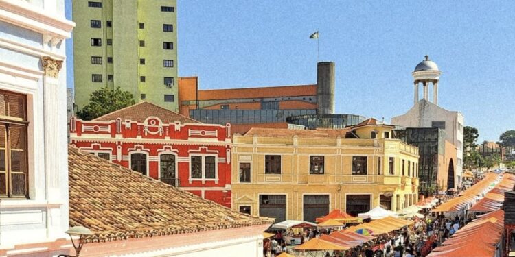 Um passeio pelas delícias das feirinhas curitibanas