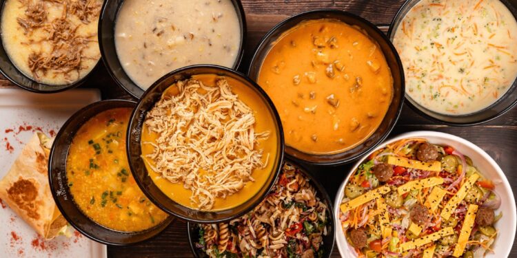ALL NATURAL APRESENTA NOVO MENU DE INVERNO COM BUFFET DE SOPAS E OPÇÕES SAUDÁVEIS INSPIRADAS EM FAST FOOD