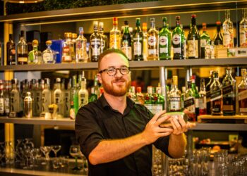 Melhor bartender do Brasil comanda masterclass exclusiva em Curitiba