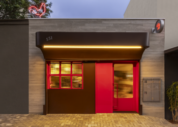 Do balcão ao brinde: Testarossa é o novo bar do melhor bartender do Brasil