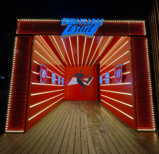 Budweiser transforma bares de Curitiba em Embaixadas da Copa do Mundo FIFA™ 2026