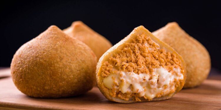 Curitiba recebe o Festival da Coxinha: crocância e diversão garantidas