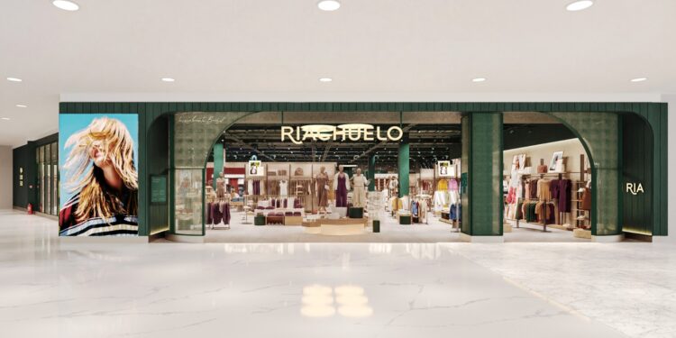 Riachuelo do ParkShoppingBarigüi ganha novo conceito com espaço mais moderno