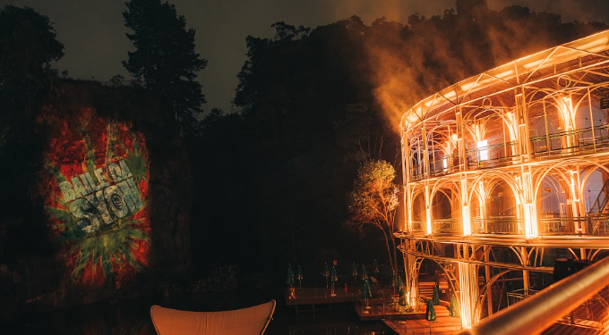 Baile da Syon volta à Ópera de Arame para uma noite de música e muita energia