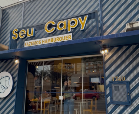 Seu Capy: o smash burger artesanal que chegou com tudo em Curitiba