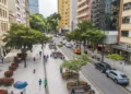 Avenida Luiz Xavier, a menor avenida do mundo, guarda uma das maiores histórias de Curitiba